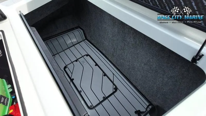 Slide: The Image of Nautique Super Air Nautique G21 2025 - 23