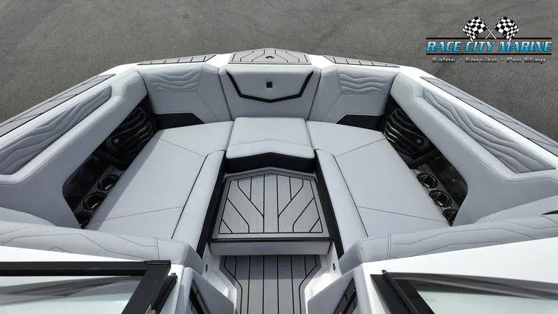 Slide: The Image of Nautique Super Air Nautique G21 2025 - 45