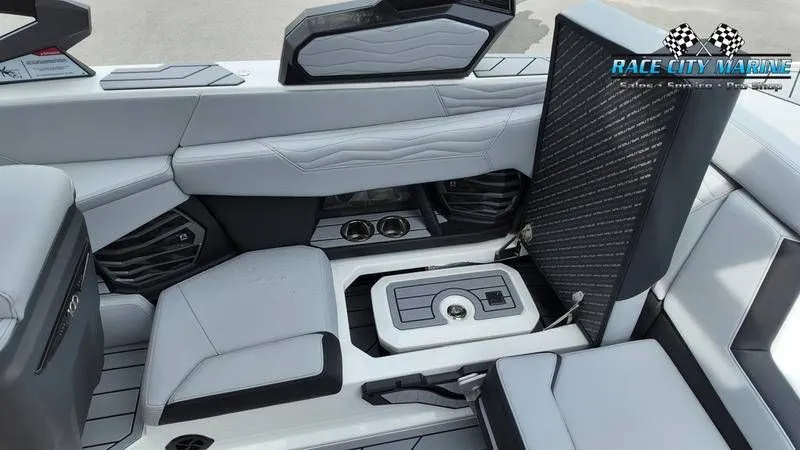 Slide: The Image of Nautique Super Air Nautique G21 2025 - 49