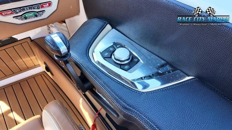 Slide: The Image of Nautique G25 2022 - 40