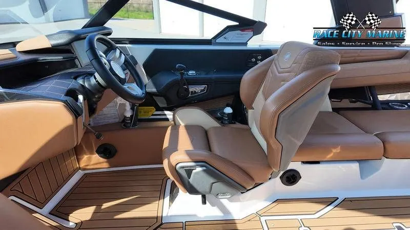 Slide: The Image of Nautique G25 2022 - 48