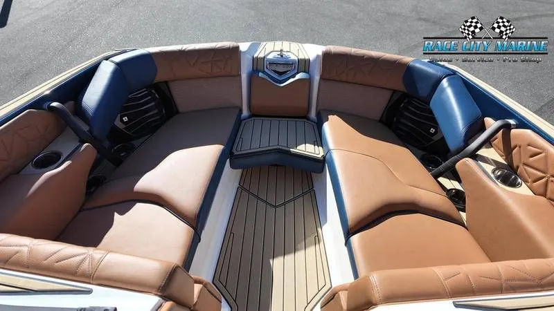 Slide: The Image of Nautique Super Air Nautique G23 Paragon 2022 - 10