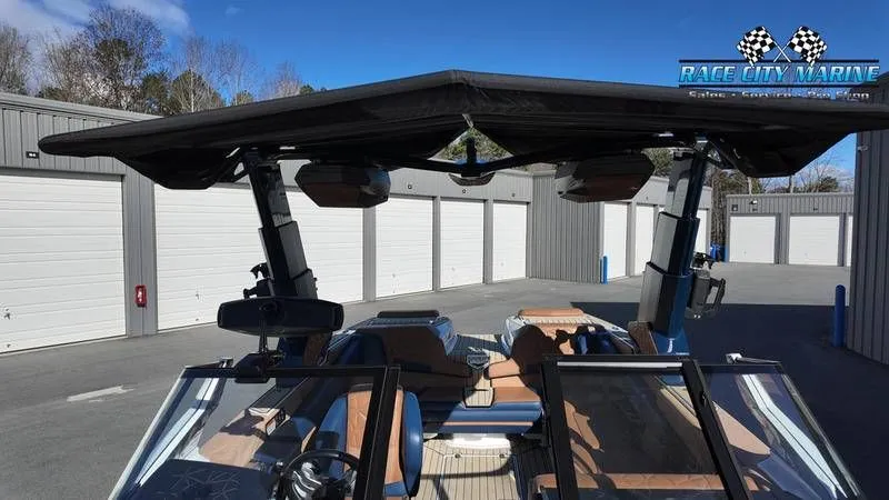 Slide: The Image of Nautique Super Air Nautique G23 Paragon 2022 - 28