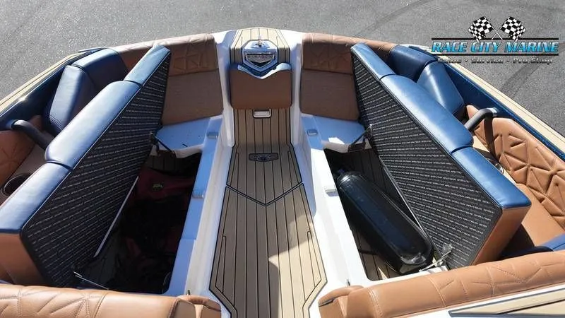 Slide: The Image of Nautique Super Air Nautique G23 Paragon 2022 - 30