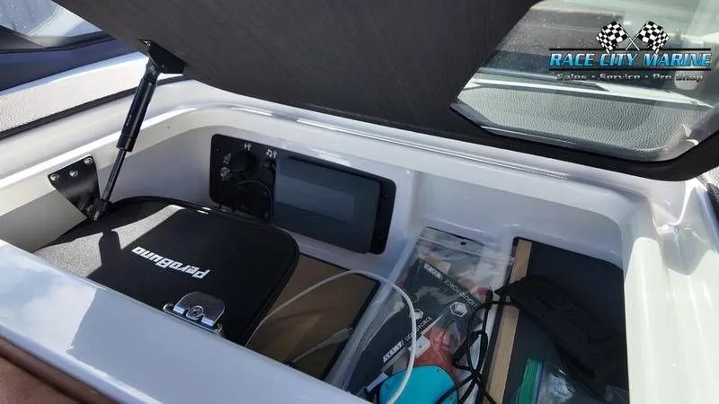 Slide: The Image of Nautique Super Air Nautique G23 Paragon 2022 - 43