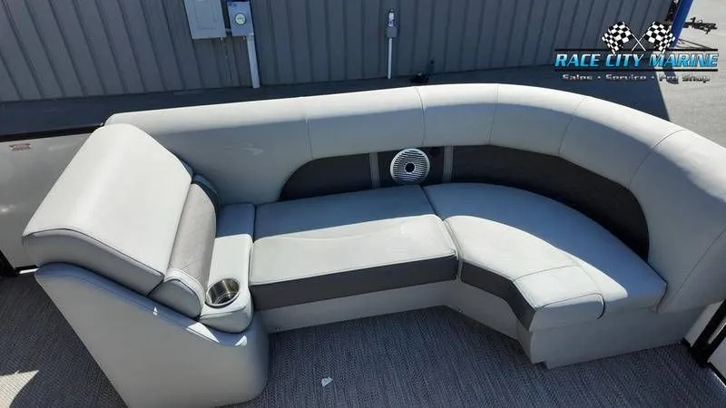 Slide: The Image of Bennington 22LSR 2022 - 21