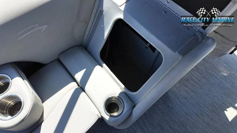 Slide: The Image of Bennington 22LSR 2022 - 25