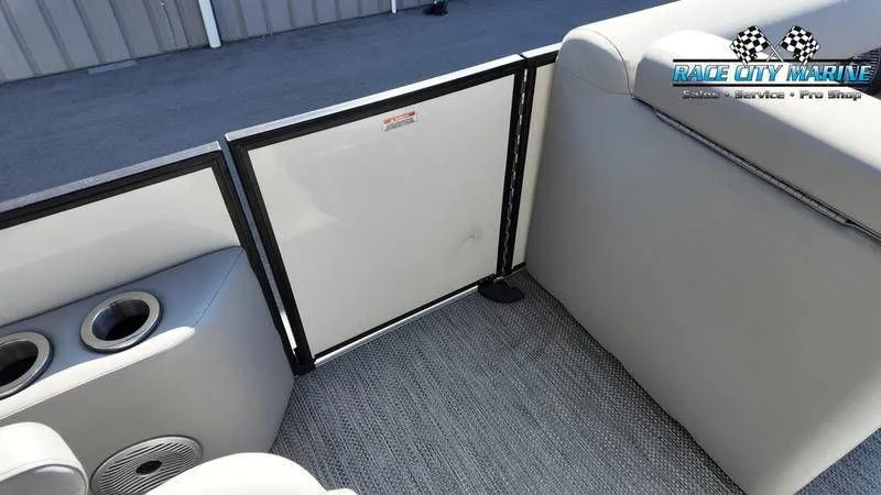 Slide: The Image of Bennington 22LSR 2022 - 31