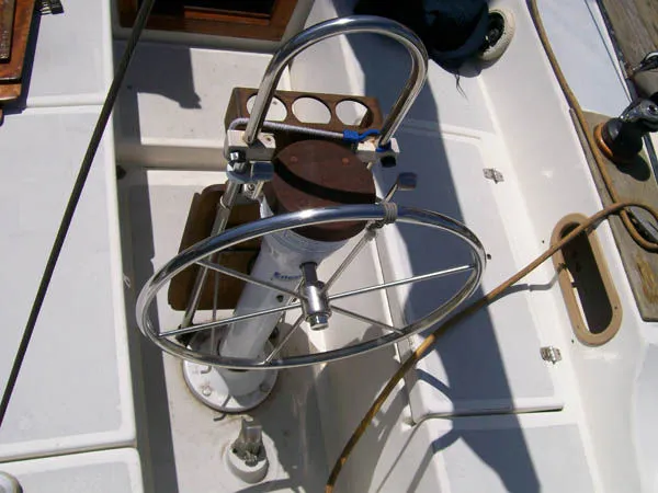 Slide: The Image of CAPITAL YACHTS Newport 27 1979 - 3