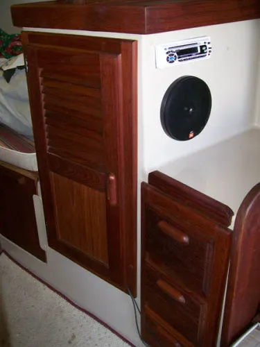 Slide: The Image of CAPITAL YACHTS Newport 27 1979 - 8