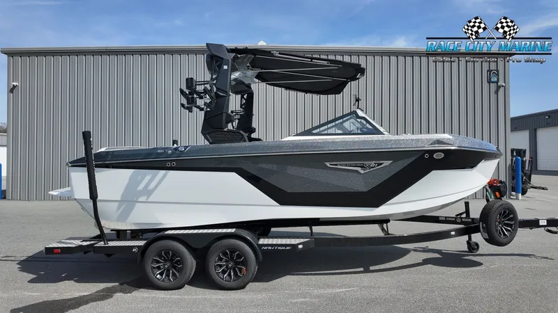 The Image of Nautique Super Air Nautique S21 2026 - 1