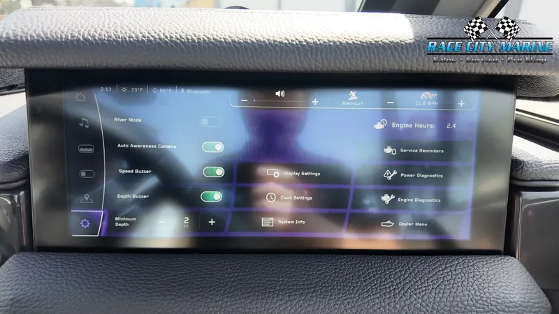 Slide: The Image of Nautique Super Air Nautique S21 2026 - 32