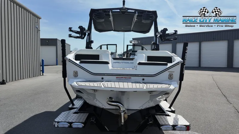 Slide: The Image of Nautique Super Air Nautique S21 2026 - 4