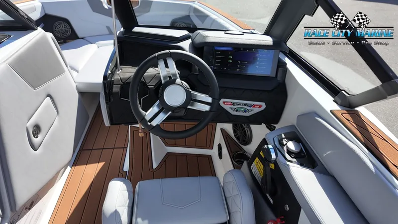 Slide: The Image of Nautique Super Air Nautique GS22 2026 - 31