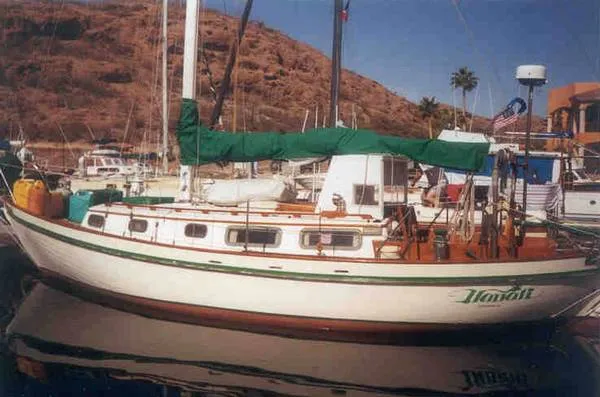 Slide: The Image of Rough Water Sloop 1979 - 0