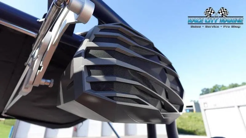 Slide: The Image of Nautique Super Air Nautique GS22 2025 - 11