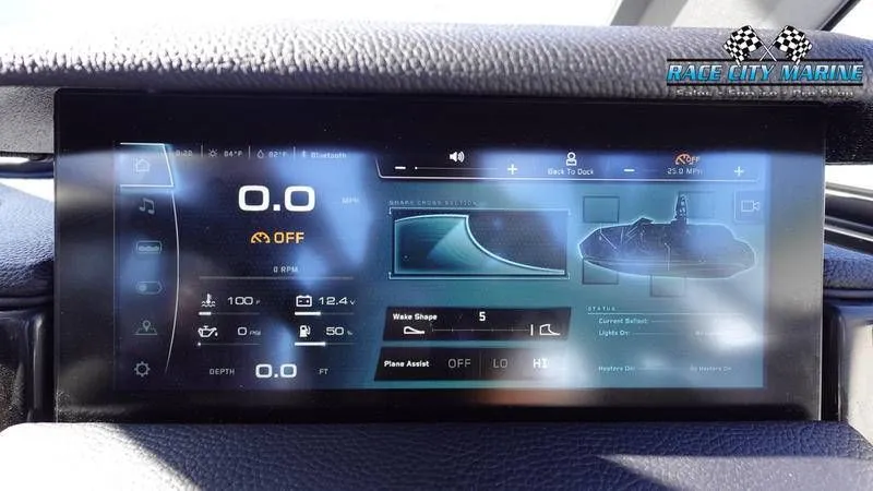 Slide: The Image of Nautique Super Air Nautique GS22 2025 - 19