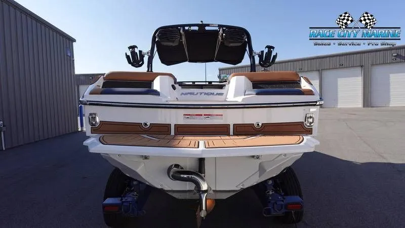 Slide: The Image of Nautique Super Air Nautique GS22 2025 - 5