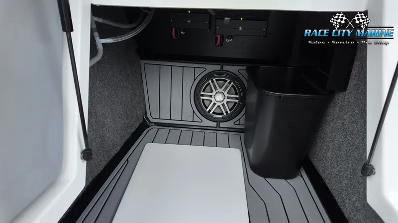 Slide: The Image of Nautique Super Air Nautique S23 2026 - 26