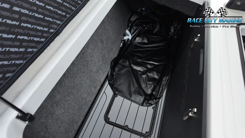 Slide: The Image of Nautique Super Air Nautique S23 2026 - 28