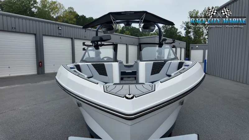 Slide: The Image of Nautique Super Air Nautique S23 2026 - 3