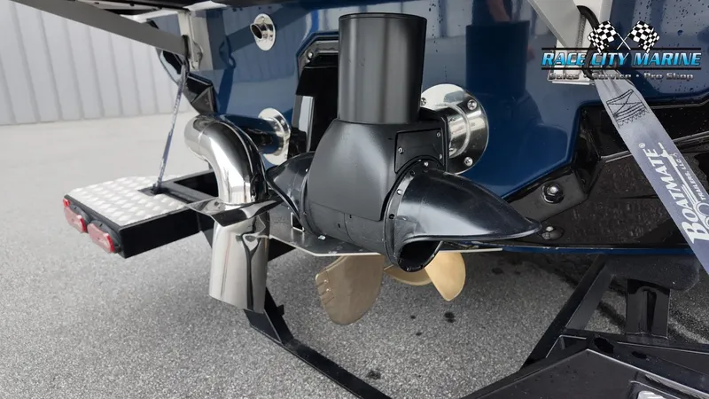 Slide: The Image of Nautique Super Air Nautique S23 2026 - 33