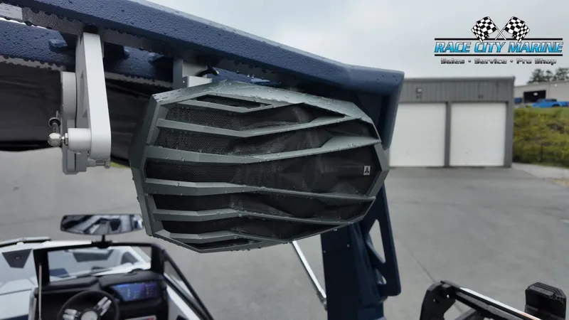 Slide: The Image of Nautique Super Air Nautique S23 2026 - 34