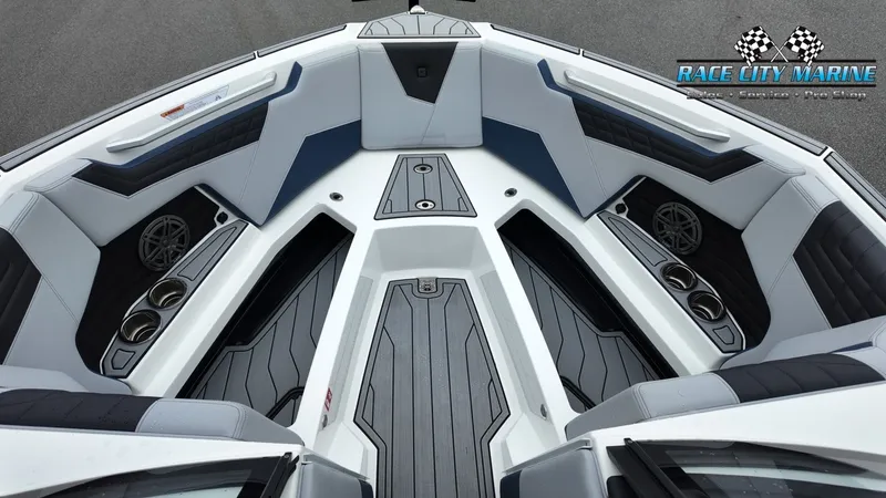 Slide: The Image of Nautique Super Air Nautique S23 2026 - 47