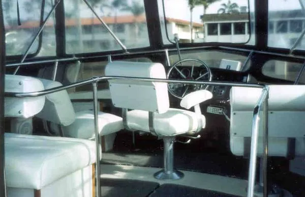 Slide: The Image of Carver Yachts Aft Cabin MY 1984 - 1