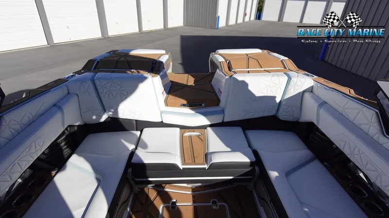 Slide: The Image of Nautique Super Air Nautique G23 Paragon 2025 - 19