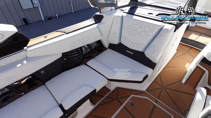 Slide: The Image of Nautique Super Air Nautique G23 Paragon 2025 - 47