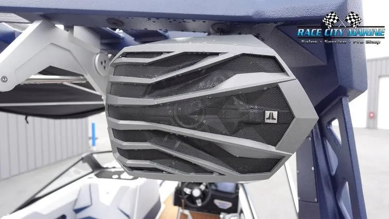 Slide: The Image of Nautique Super Air Nautique S23 2025 - 29