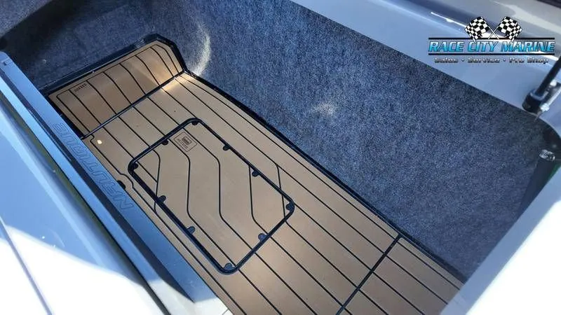 Slide: The Image of Nautique G25 2025 - 44