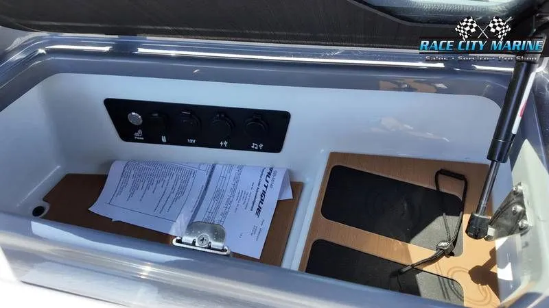 Slide: The Image of Nautique G25 2025 - 45