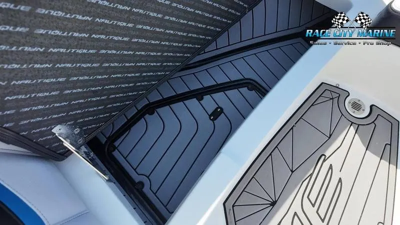 Slide: The Image of Nautique G23 2018 - 20