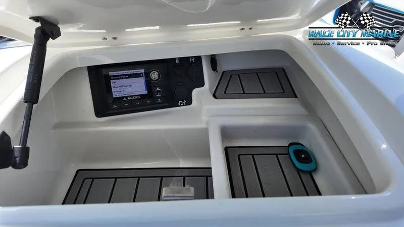 Slide: The Image of Nautique G23 2018 - 21