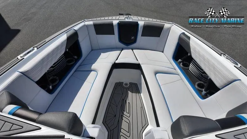Slide: The Image of Nautique G23 2018 - 25