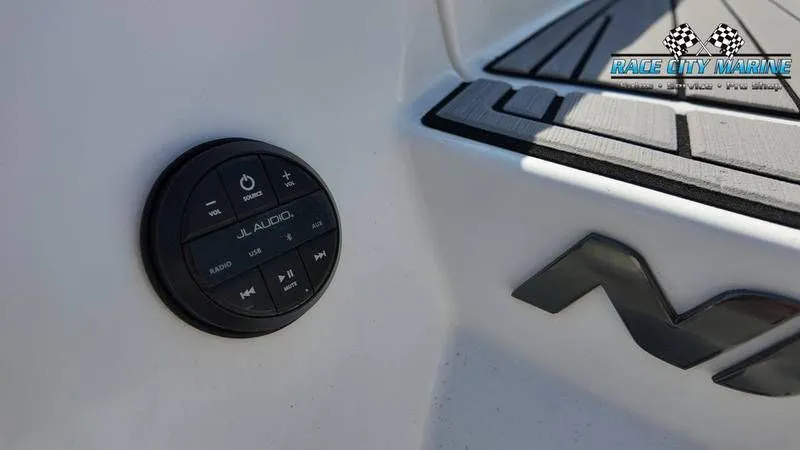 Slide: The Image of Nautique G23 2018 - 26