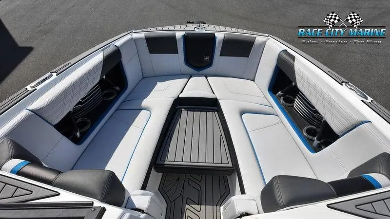 Slide: The Image of Nautique G23 2018 - 40