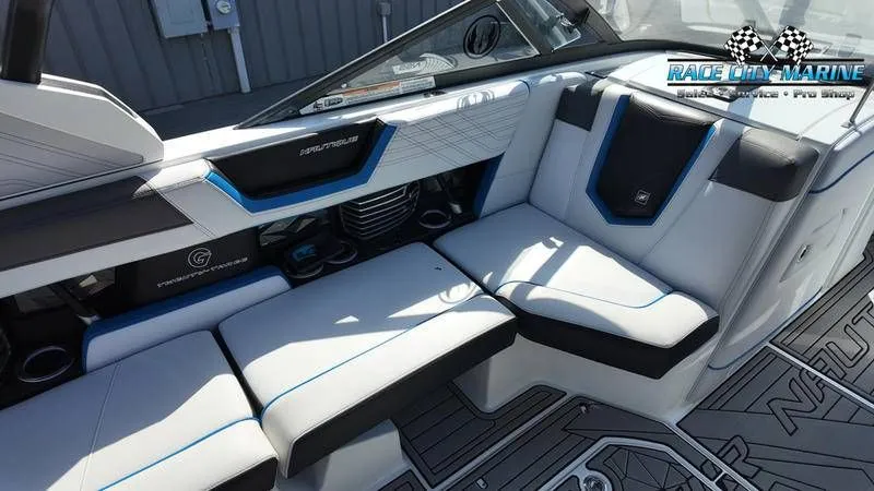 Slide: The Image of Nautique G23 2018 - 44