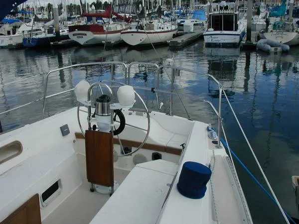 Slide: The Image of Catalina Sloop 1988 - 1