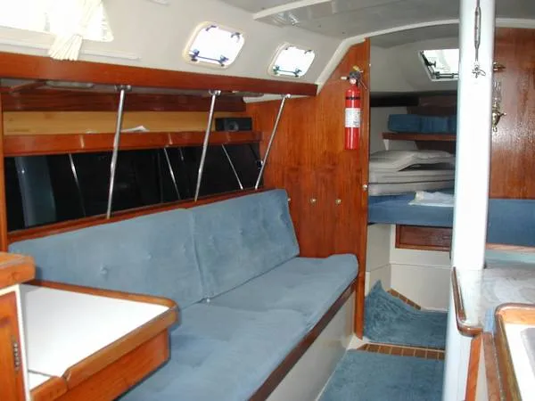 Slide: The Image of Catalina Sloop 1988 - 8