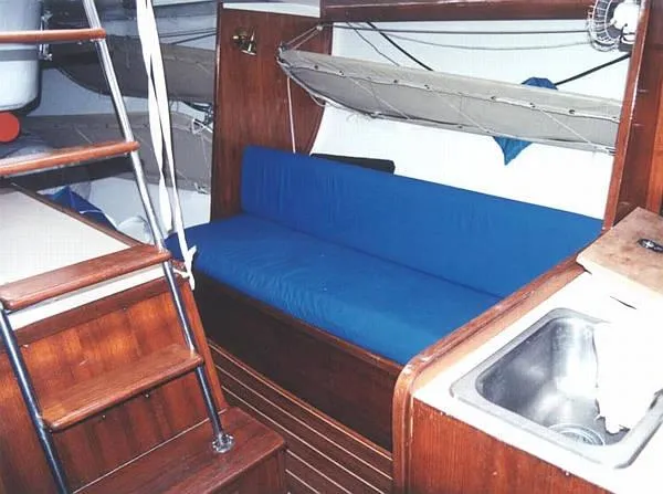 Slide: The Image of J Boats J/41 1985 - 4