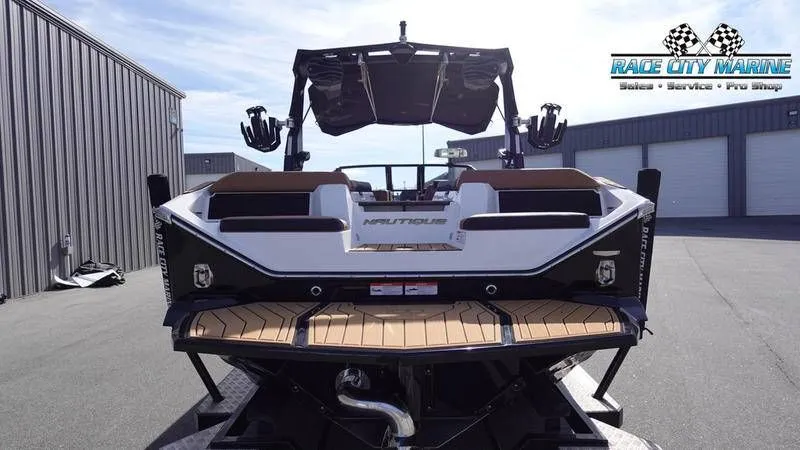 Slide: The Image of Nautique Super Air Nautique S23 2025 - 6
