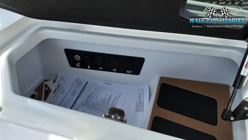 Slide: The Image of Nautique G25 2025 - 46