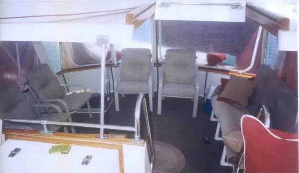 Slide: The Image of Spindrift Sundeck Motoryacht 1984 - 3