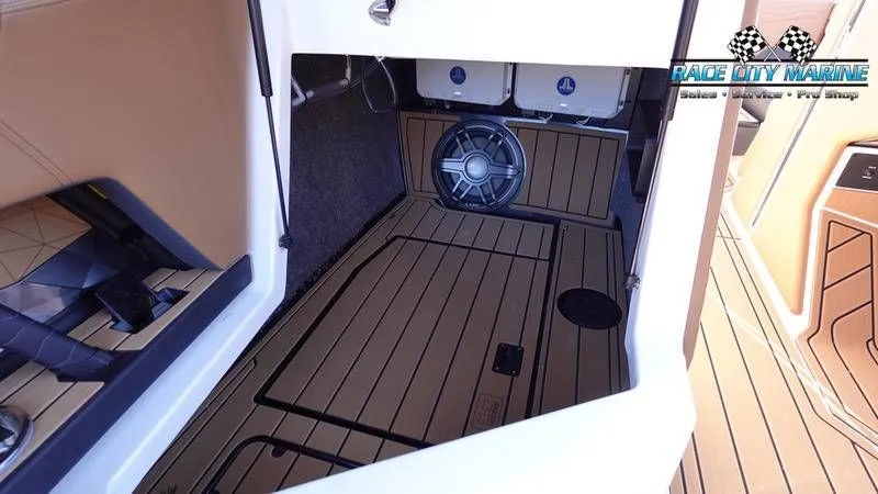 Slide: The Image of Nautique G23 2025 - 15