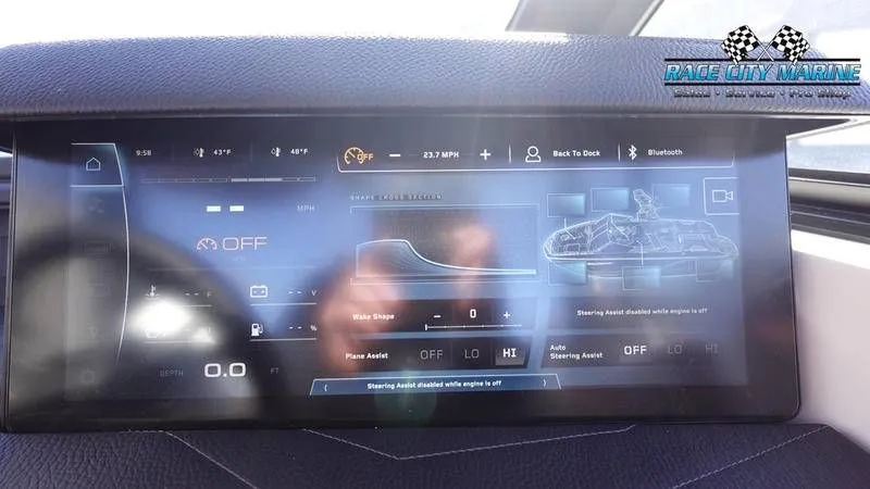 Slide: The Image of Nautique G23 2025 - 17