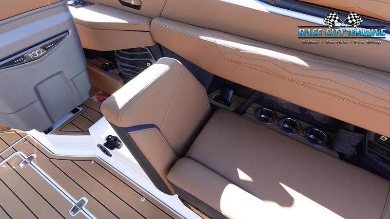 Slide: The Image of Nautique G23 2025 - 27