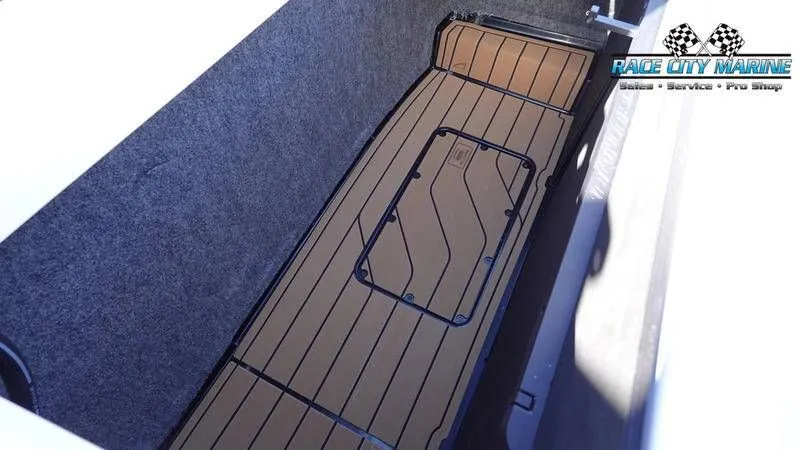 Slide: The Image of Nautique G23 2025 - 34